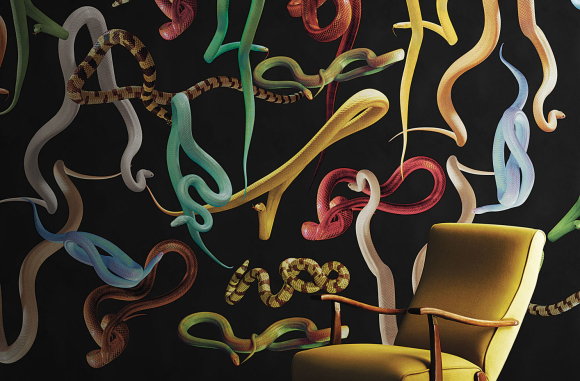 Snakes storm Londonart