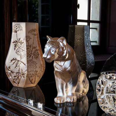Sitting Tiger Large Sculpture Pink Luster Lalique