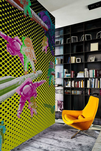 How high the moon Londonart