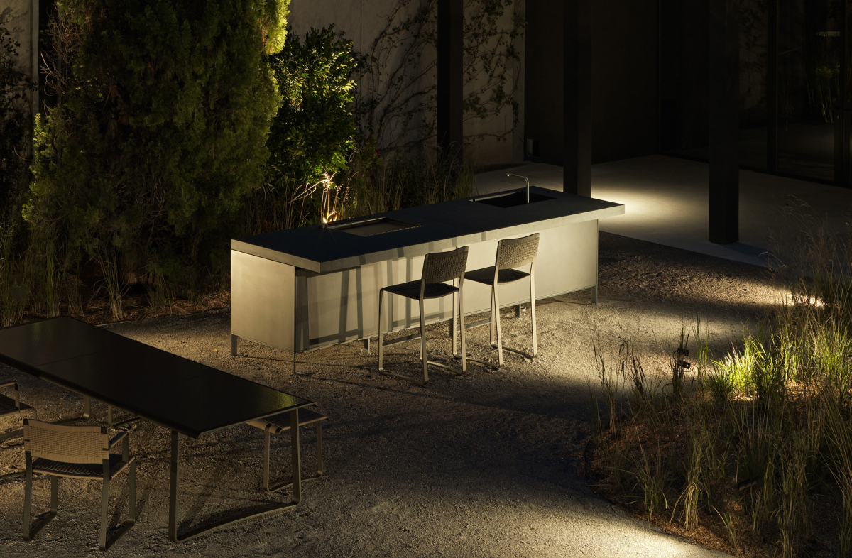 MOLTENI&C | OUTDOOR