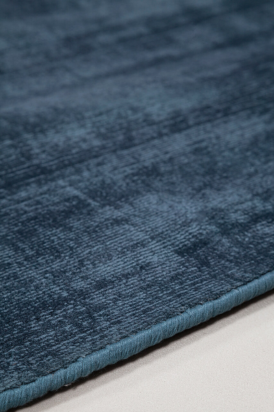 Whisper Round Amini Carpets