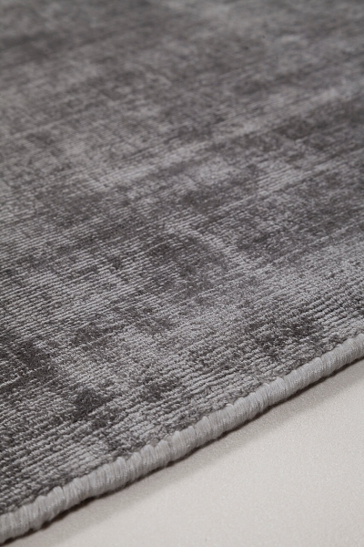 Whisper Round Amini Carpets