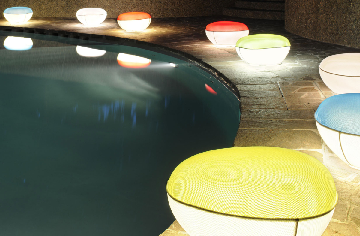 Итальянский свет OLUCE в Парад Дизайн: обновление экспозиции