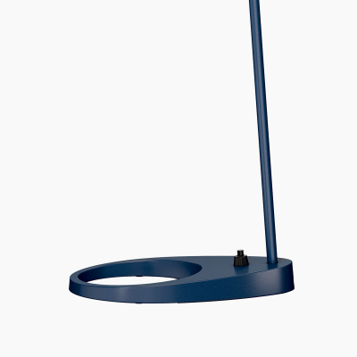 AJ Table Louis Poulsen