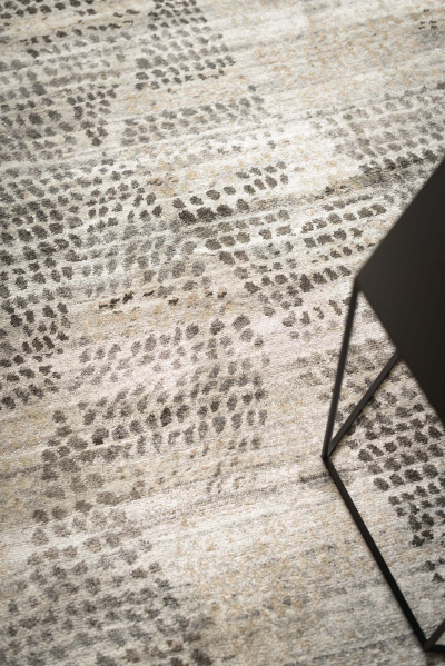 Pangea Venus Warm Amini Carpets