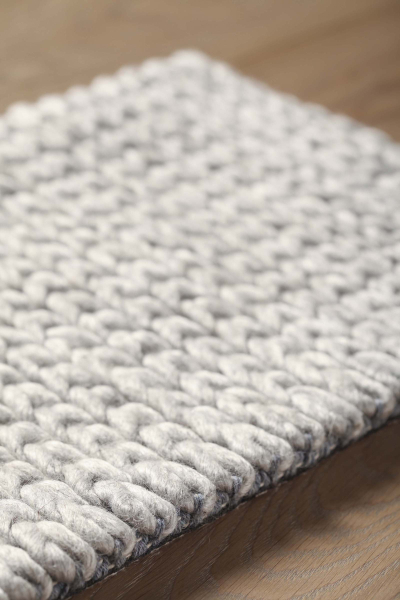 Athmos Braided Amini Carpets