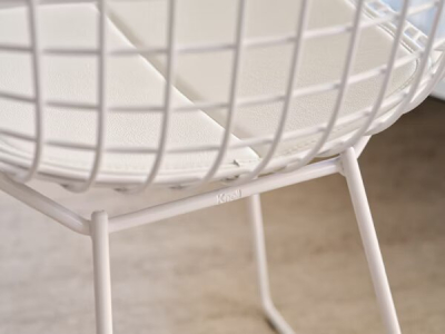 Bertoia Diamond Knoll