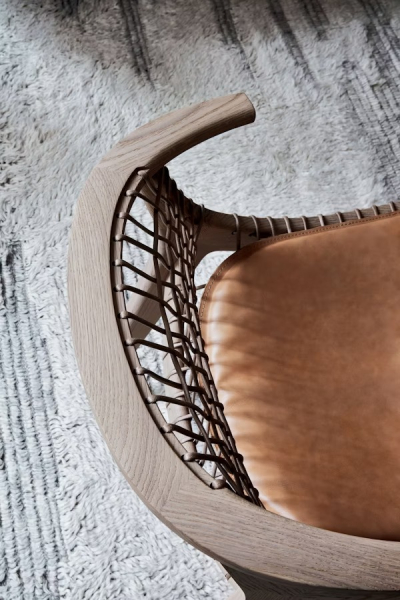 Klismos Lounge Knoll