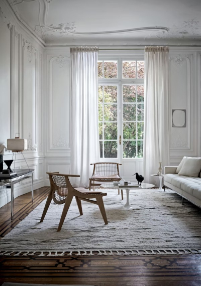 Klismos Lounge Knoll