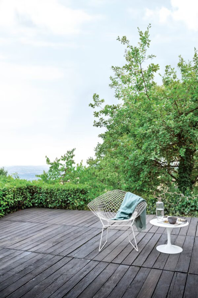 Bertoia Diamond Knoll