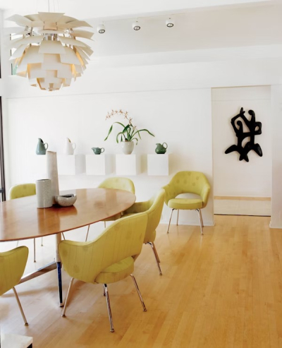 Saarinen Executive Knoll