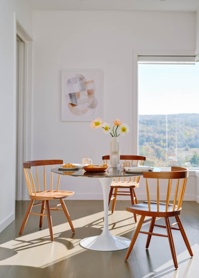 Nakashima Straight-Back Knoll