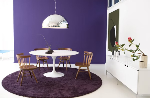 Nakashima Straight-Back Knoll