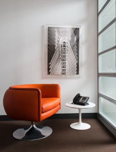 D’Urso Swivel Knoll