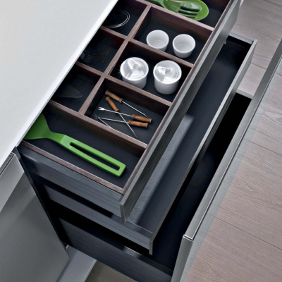 Smoked OAK Drawers and PAN Drawers Accessories Molteni&C