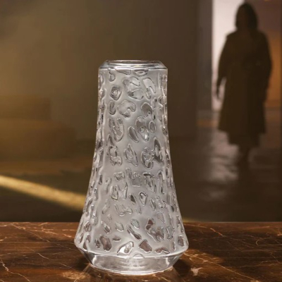 Panthére Vase Clear Crystal Lalique