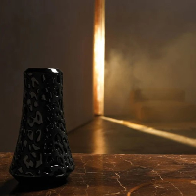 Panthére Vase Black Crystal Lalique