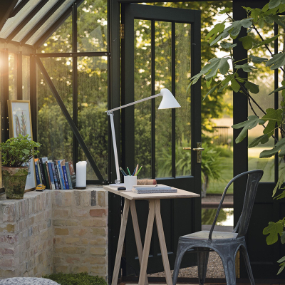 NJP Table Louis Poulsen