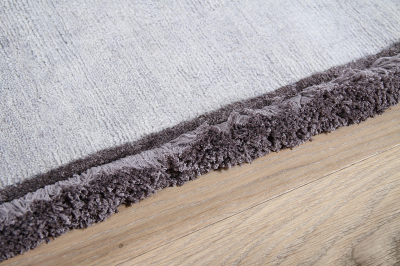 In Lustro Amini Carpets